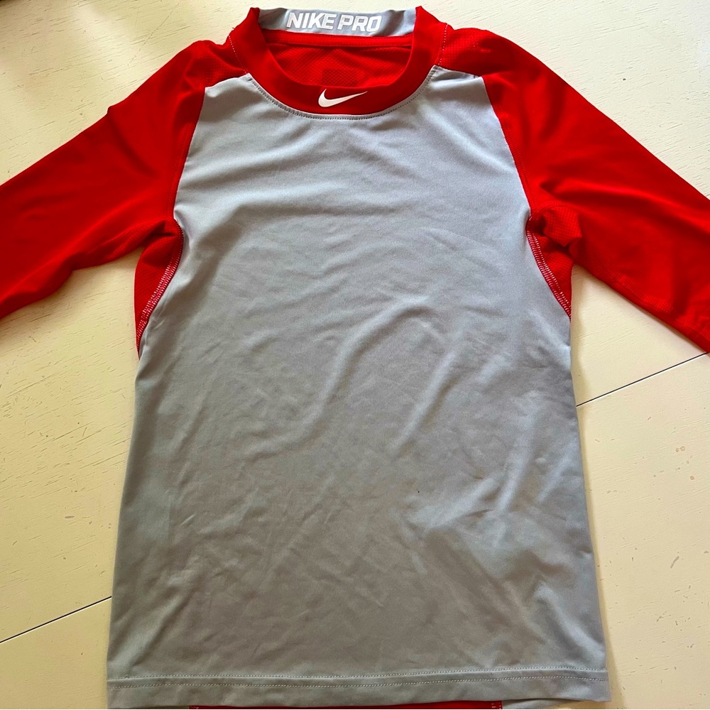 Nike Pro boys baseball shirt; new without tags, NWOT never worn Size XS slim fit
